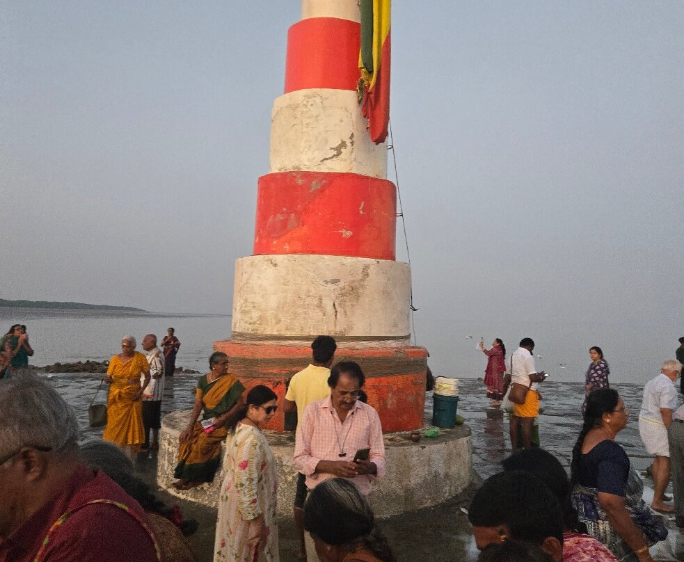 Nishkalang Mahadev Temple景点图片