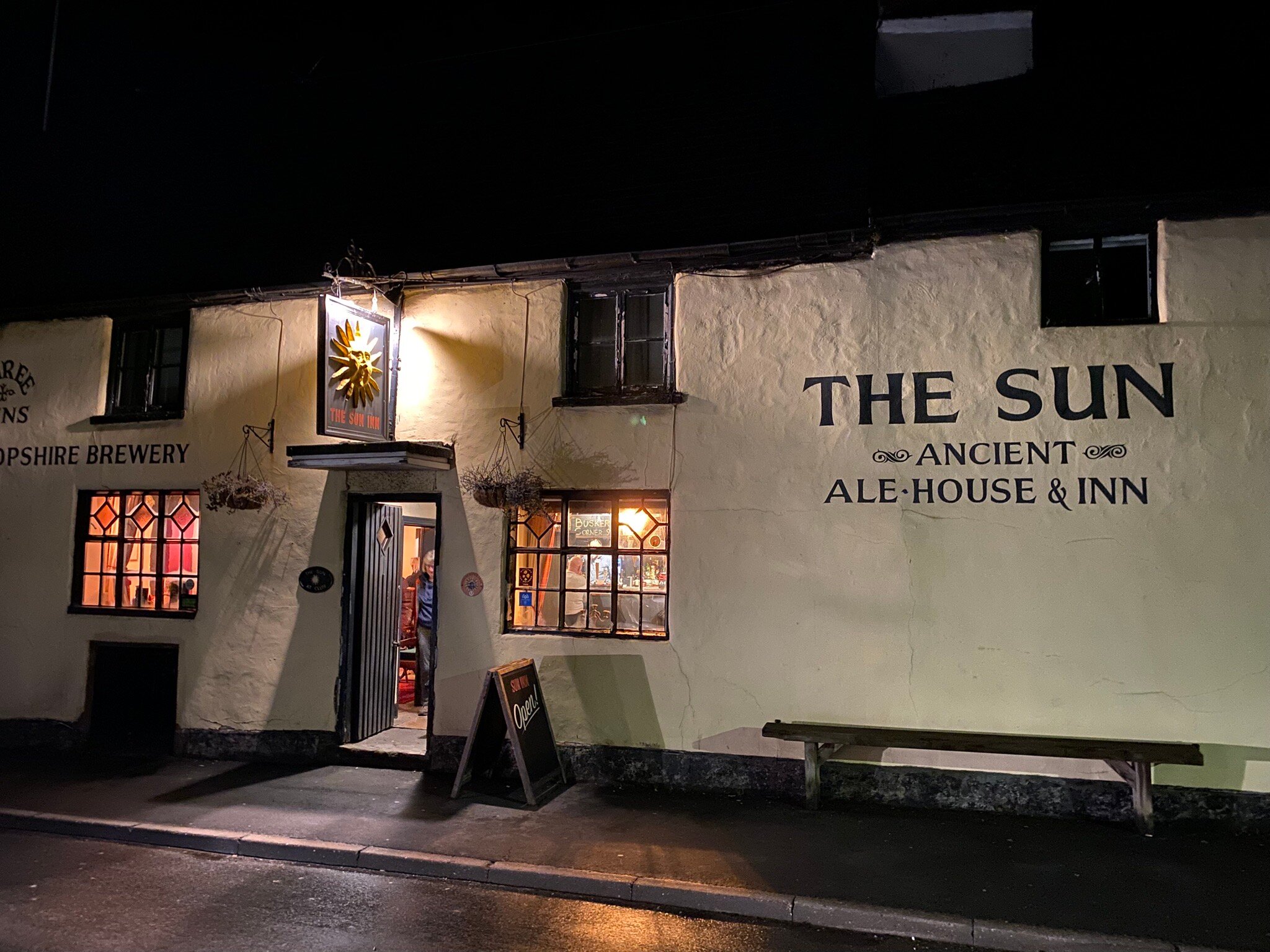 The Sun Inn-官方