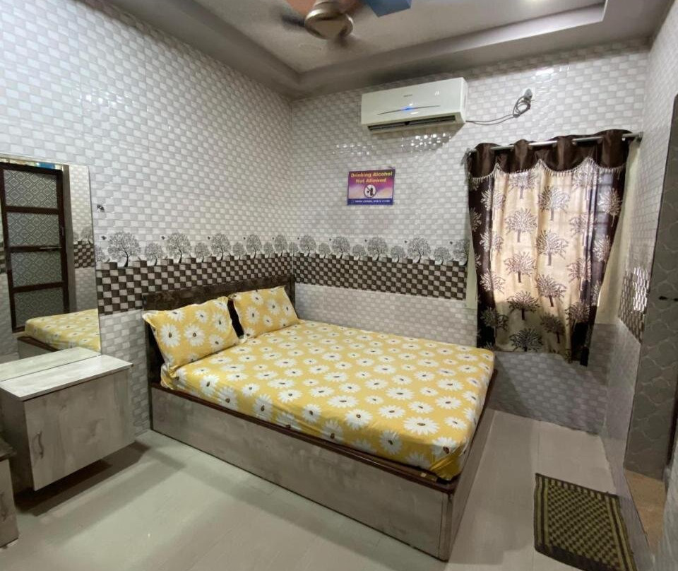 Swamy's Aruna Residency