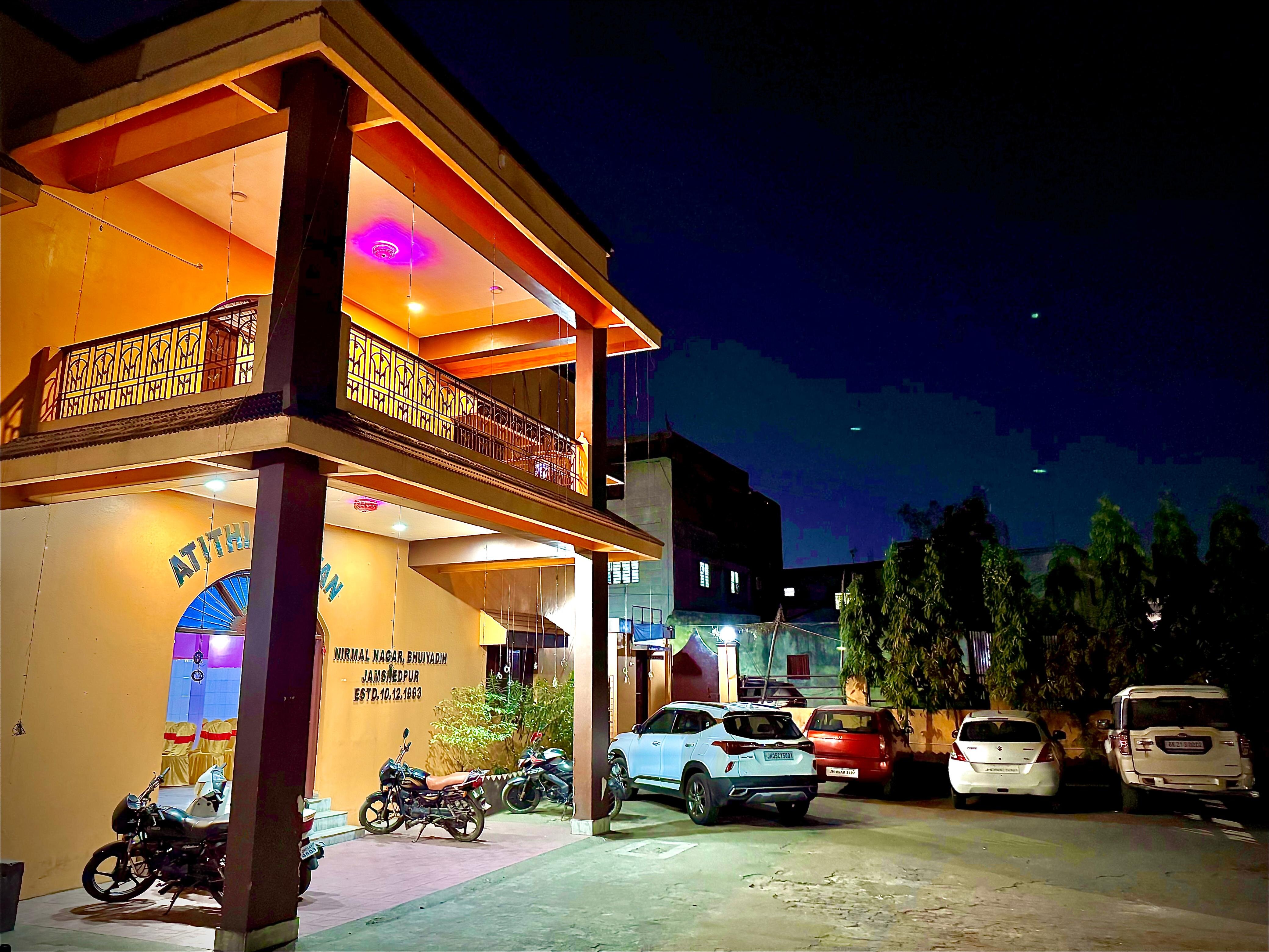Hotel Atithi Bhawan-浴室