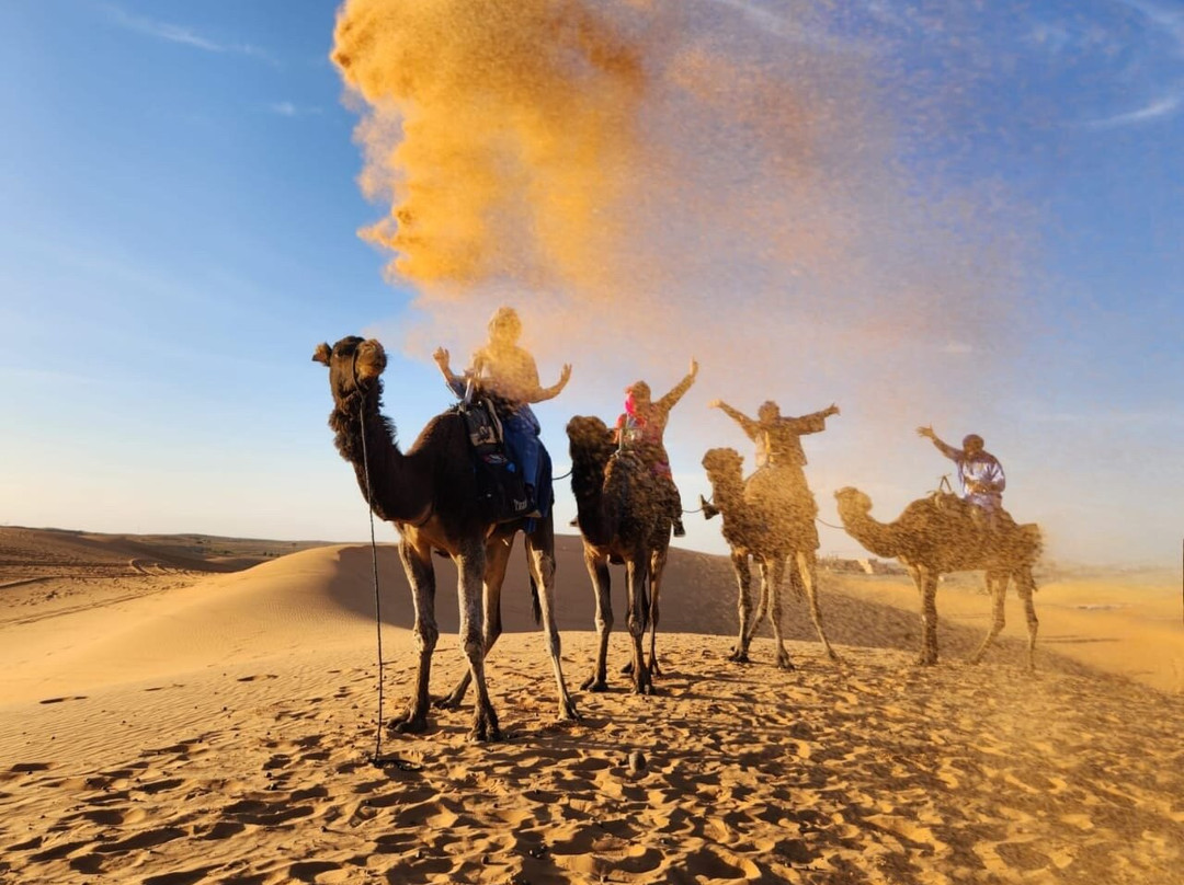 Merzouga Discovery Tours-马拉喀什必去景点