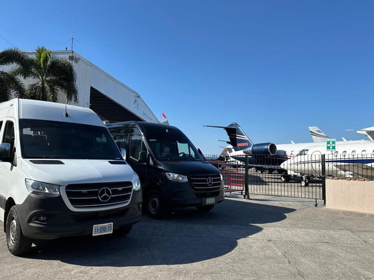 Puerto Vallarta Airport Transportation - By Only Riviera-新瓦雅塔必去景点