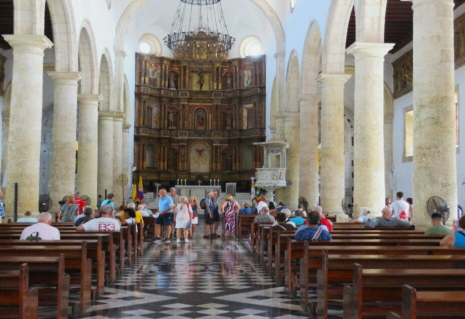 Catedral Santa Catalina de Alejandria-卡塔赫纳必去景点