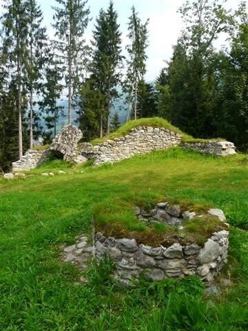 Burgruine Engelsberg -- Elsbethen