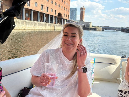 Liverpool Boat Charter-利物浦必去景点