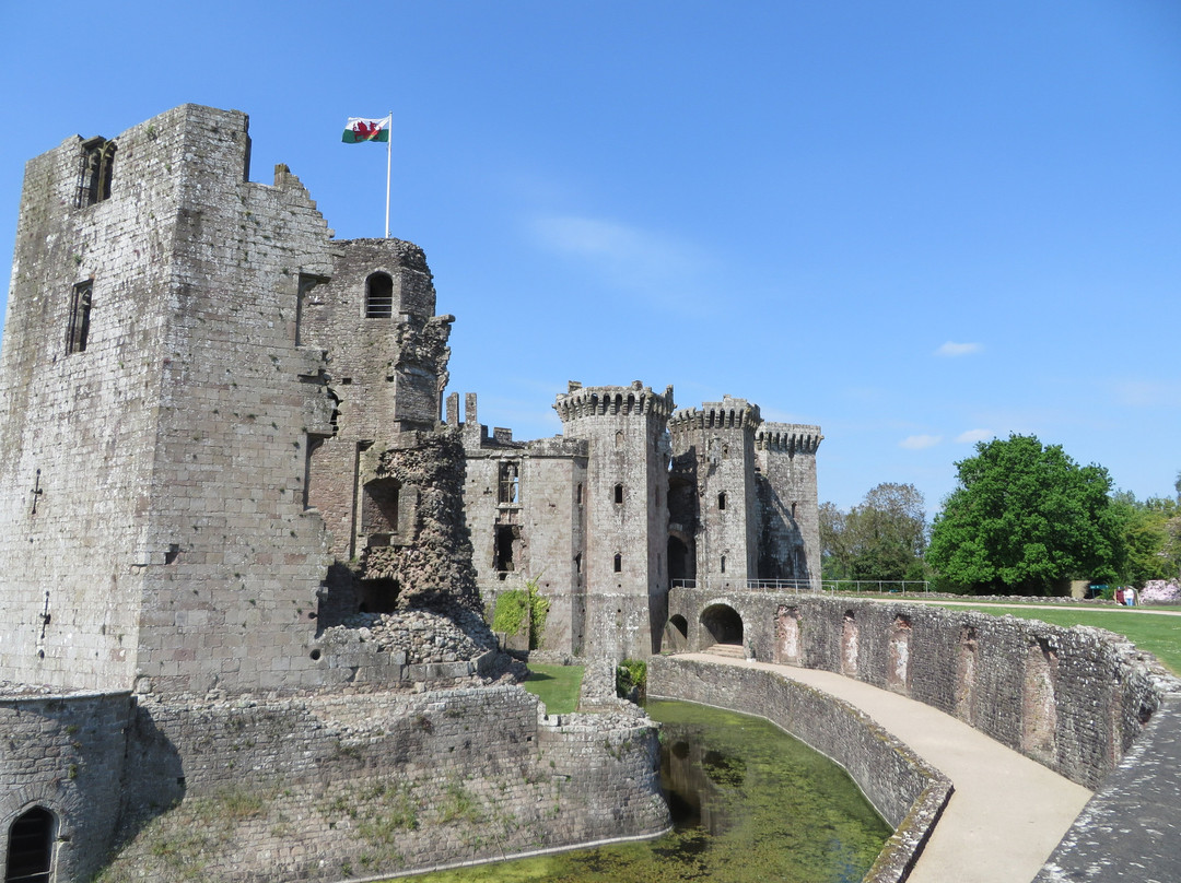 Raglan Castle景点图片