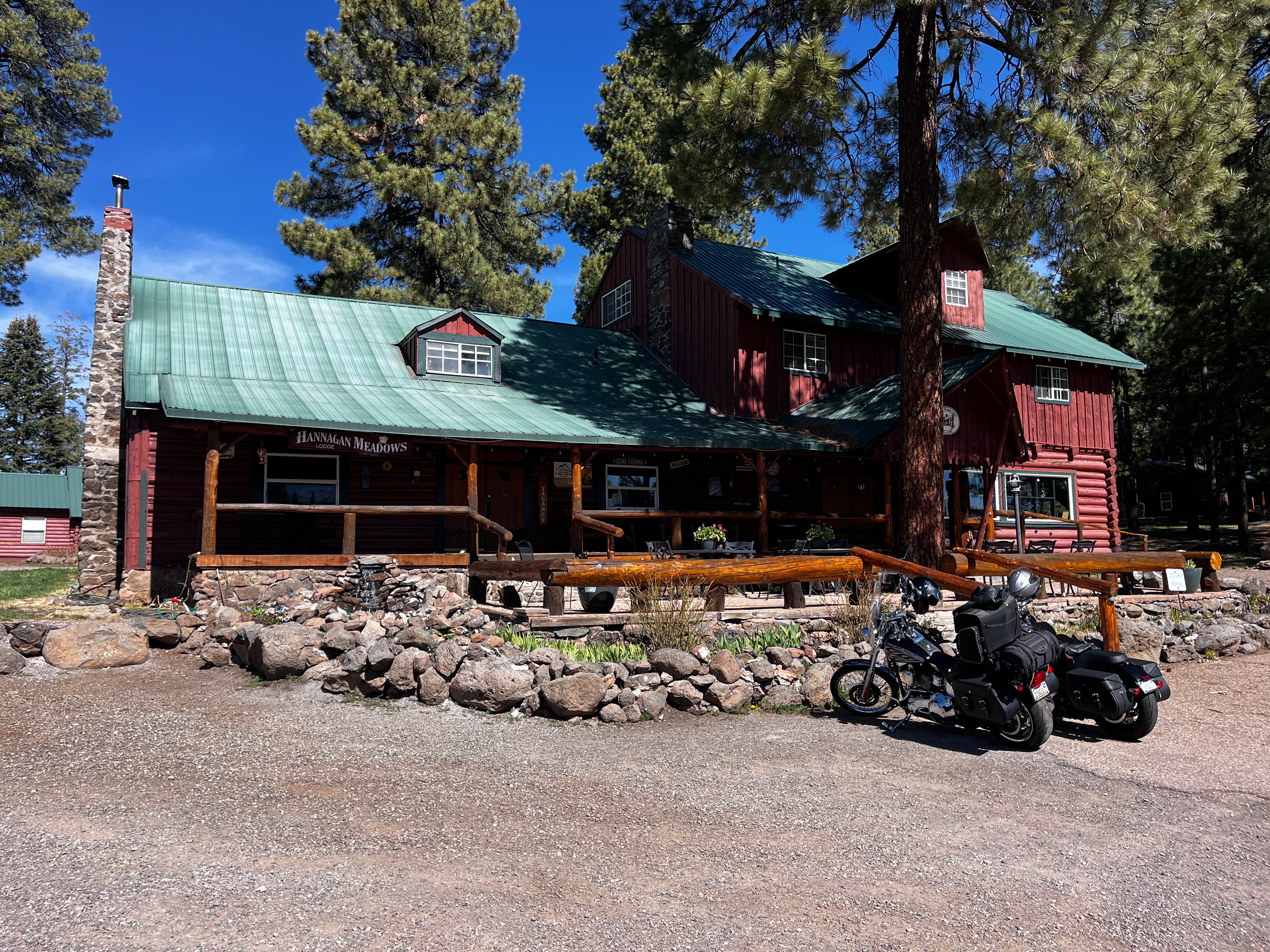 Hannagan Meadow Lodge-浴室