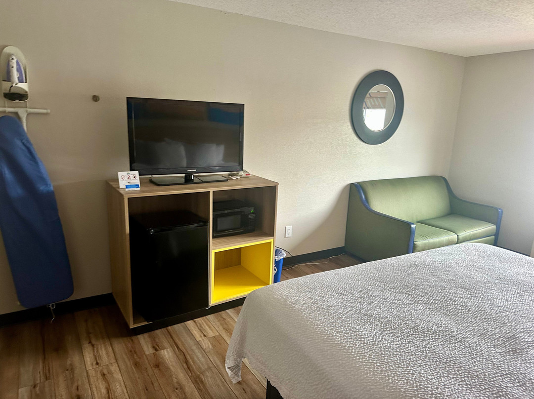 Days Inn by Wyndham Greenville South/Mauldin主图