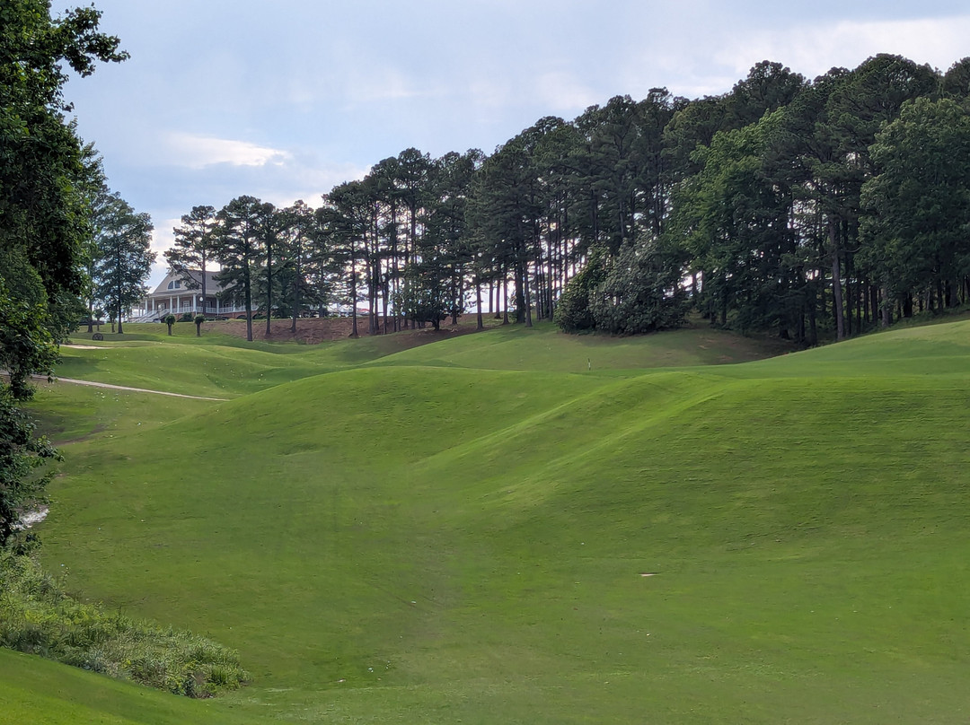 Oxmoor Valley Golf Course景点图片