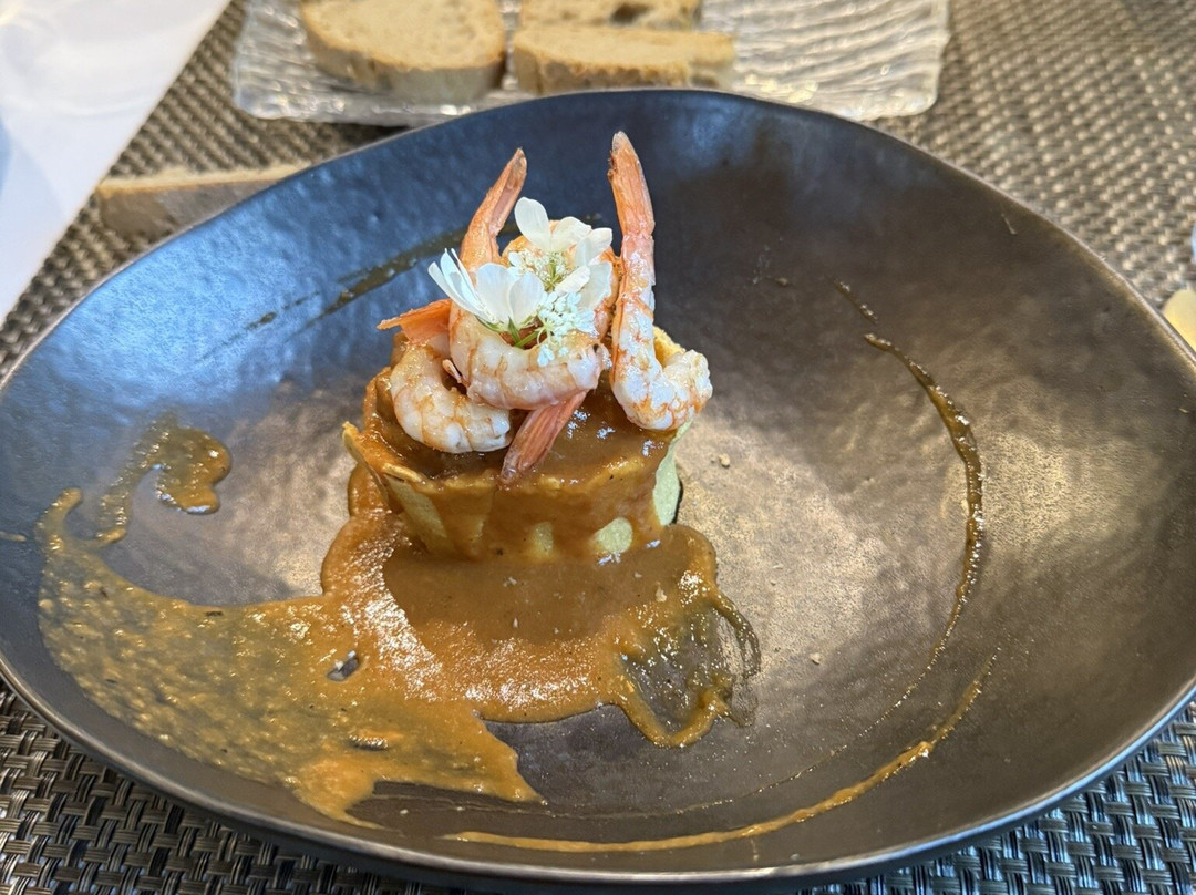 阿尔尼斯酒窖酒店主图