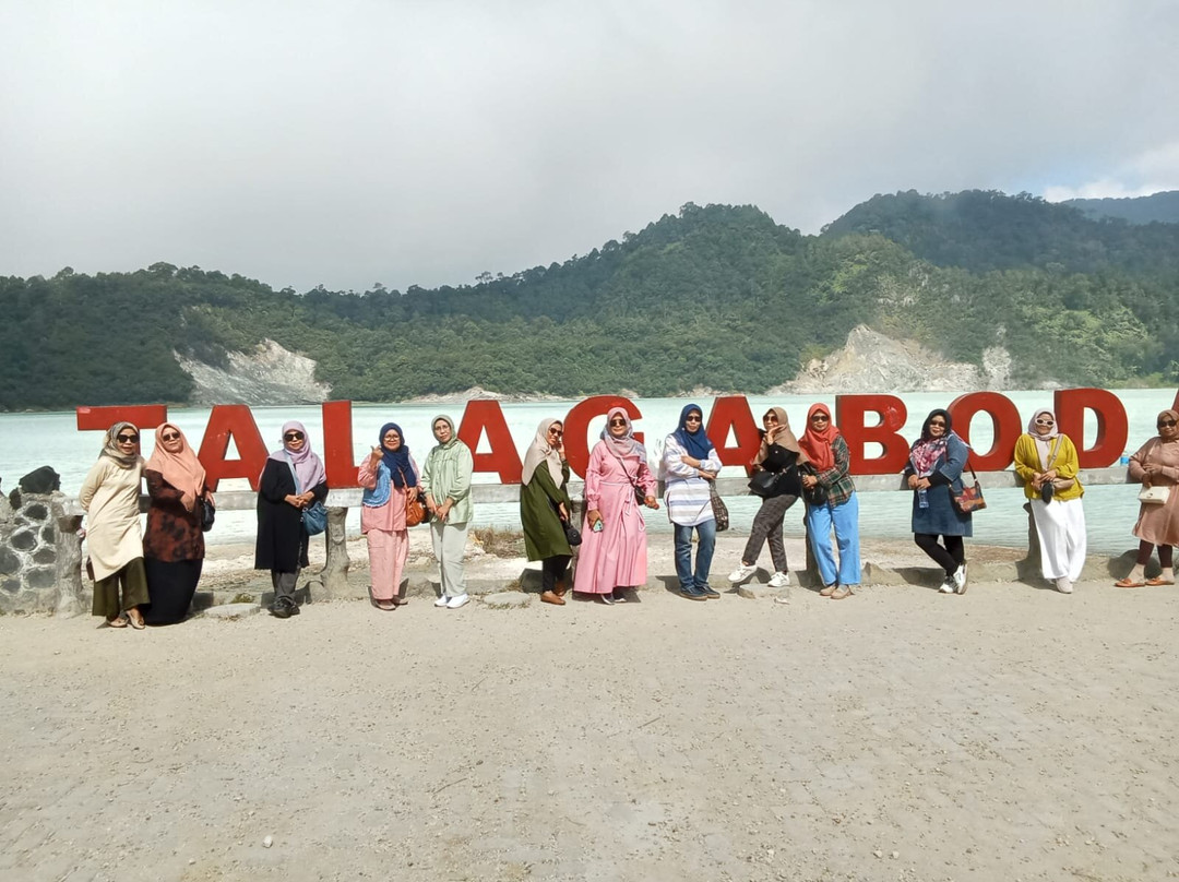 Bodas Lake景点图片