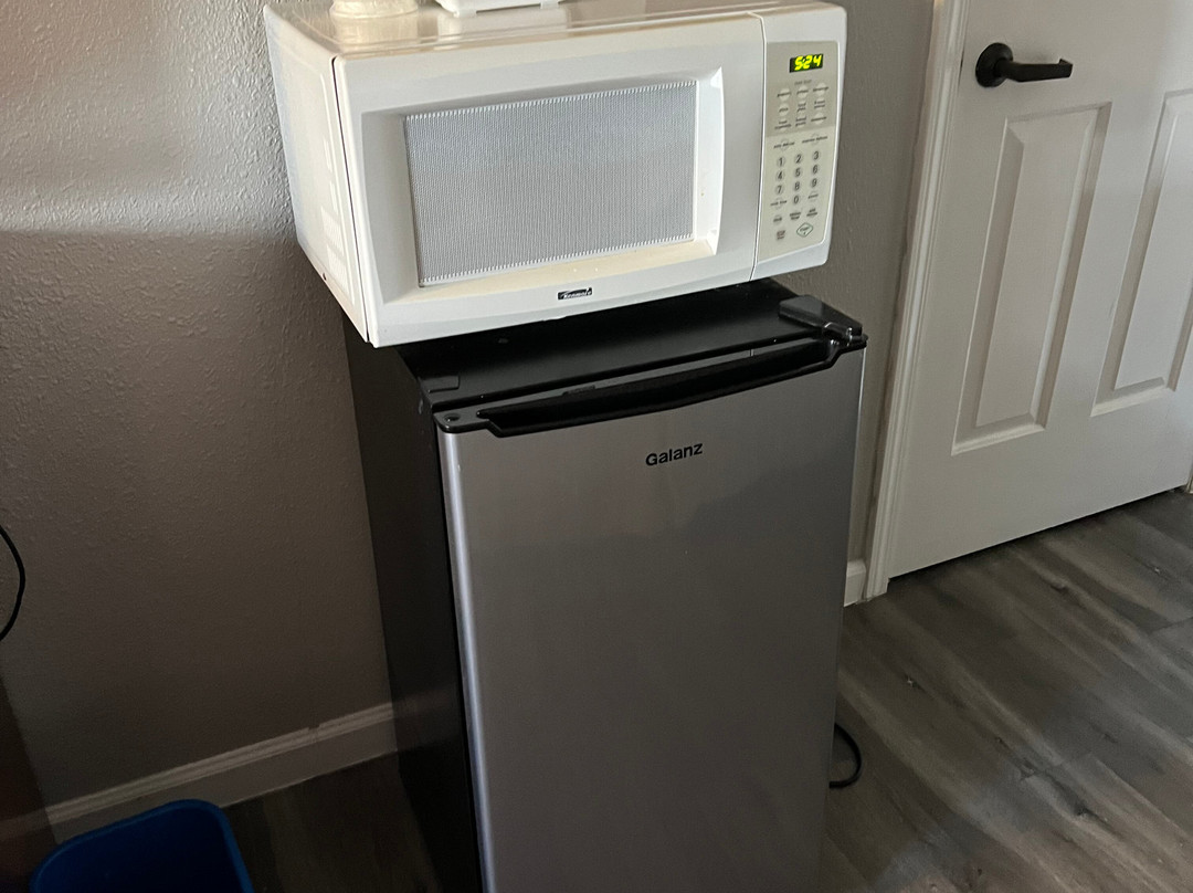 雷丁旅程住宿酒店主图