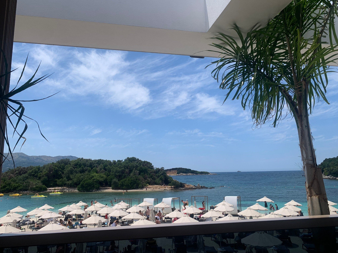 Tre Ishujt Restaurant & Lounge-Ksamil必去景点