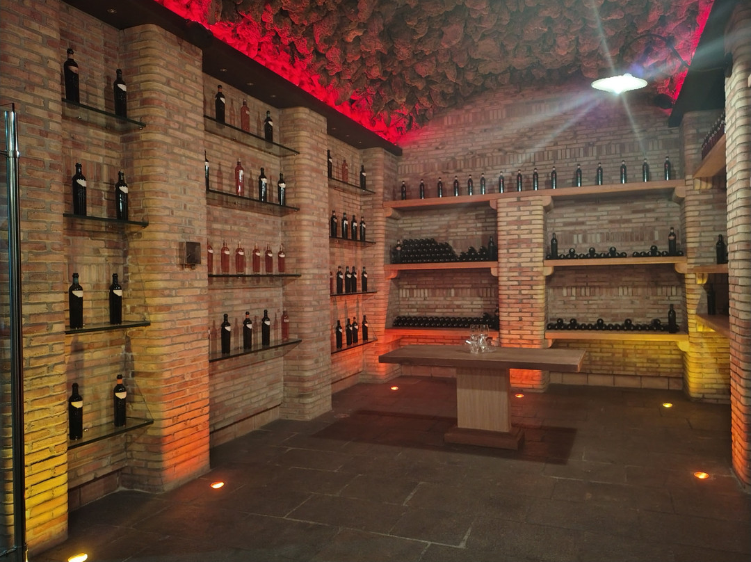 Bodega Stratvs景点图片