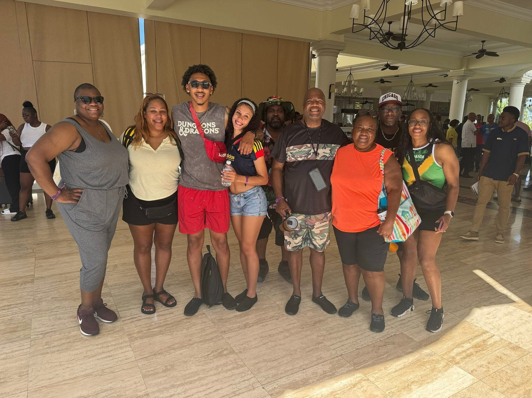 Daddy daycare Tours Jamaica-蒙特戈贝必去景点