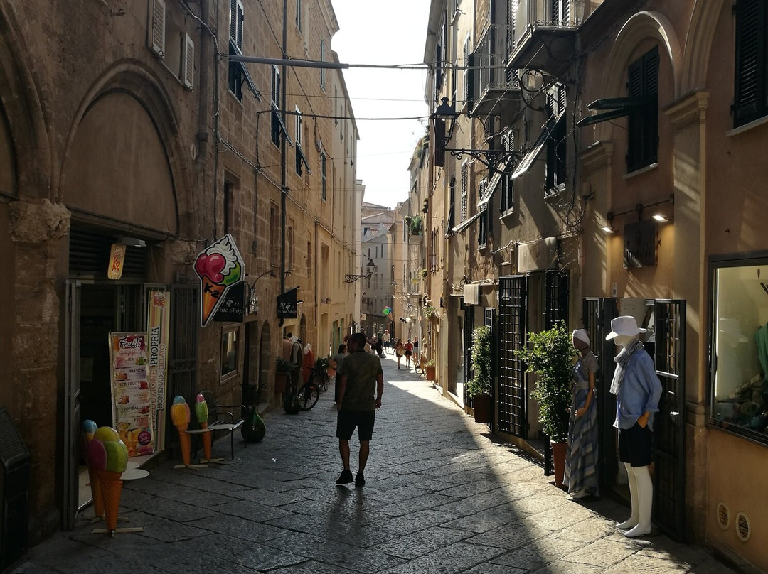 Centro storico-阿尔盖罗必去景点