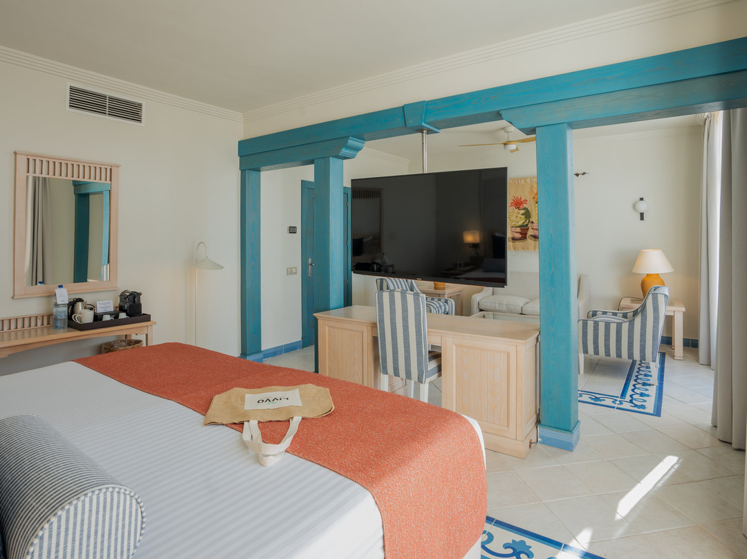Hotel LIVVO Volcán Lanzarote主图