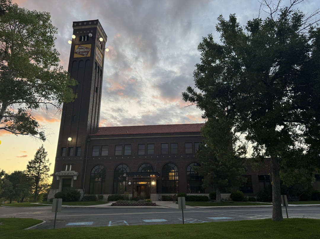 Milwaukee Station-大瀑布市必去景点