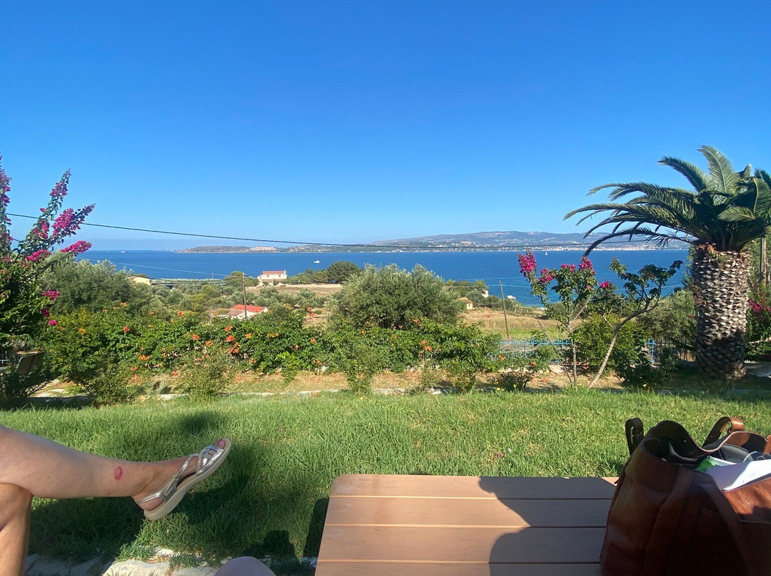 Metaxatos Apartments主图