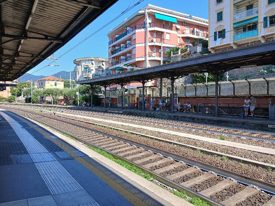Stazione Ferroviaria di Rapallo-拉帕洛必去景点