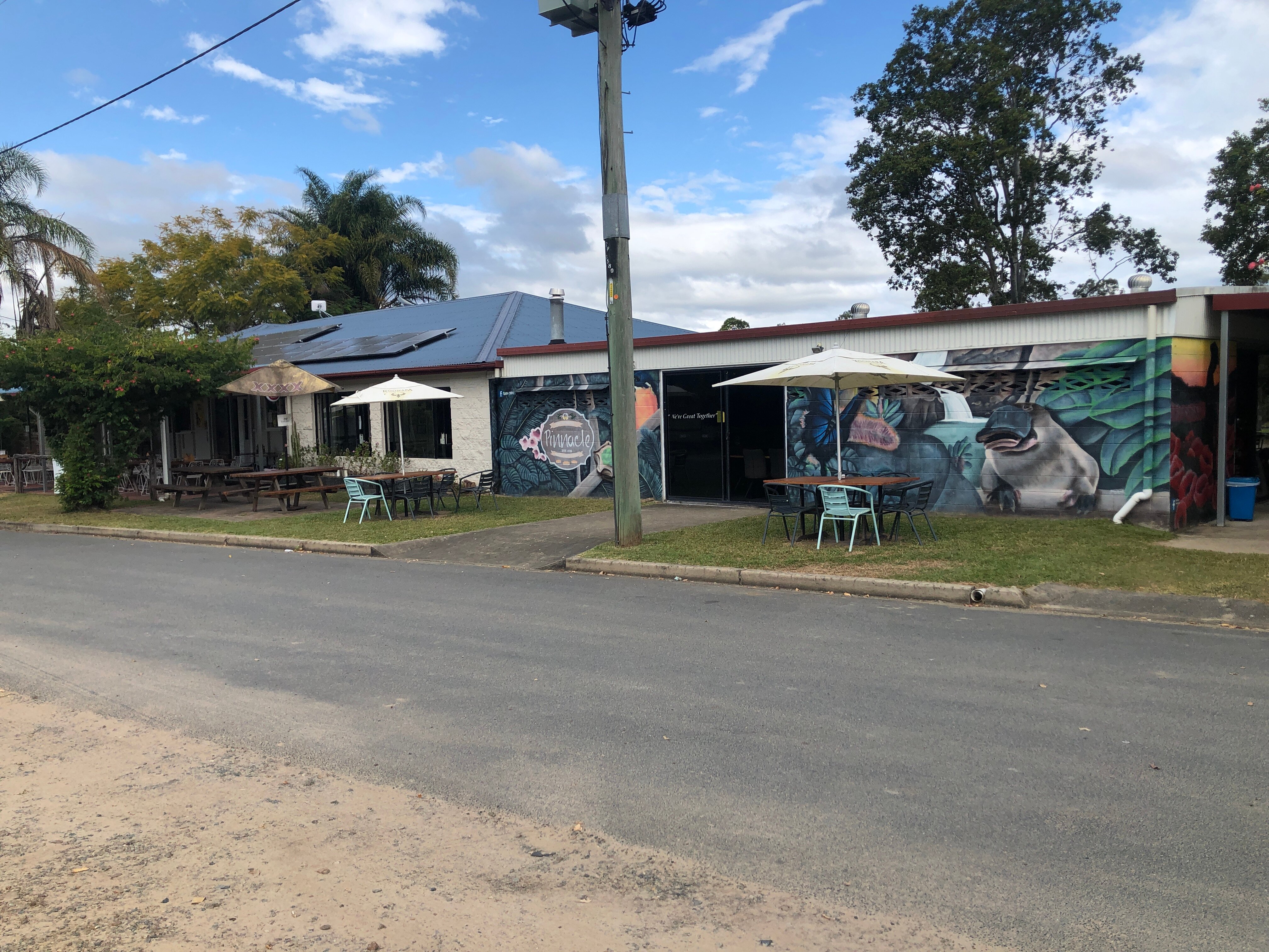 Pinnacle Hotel-官方