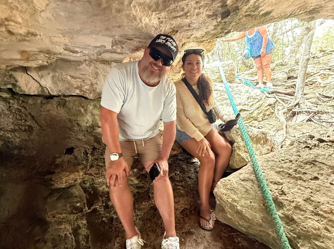 Famous East Island UTV Tour-Turtle Cove必去景点