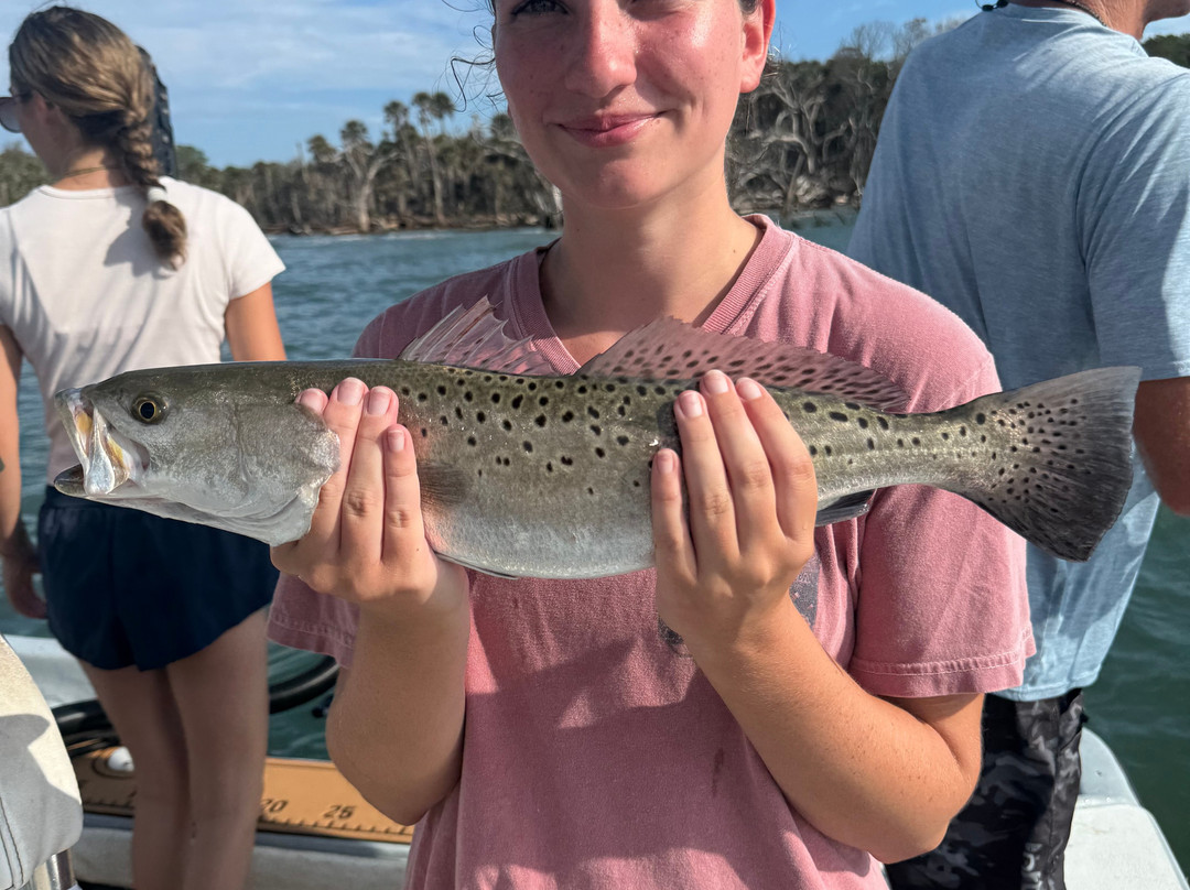 Charleston Fishfinder Charters-棕榈岛必去景点