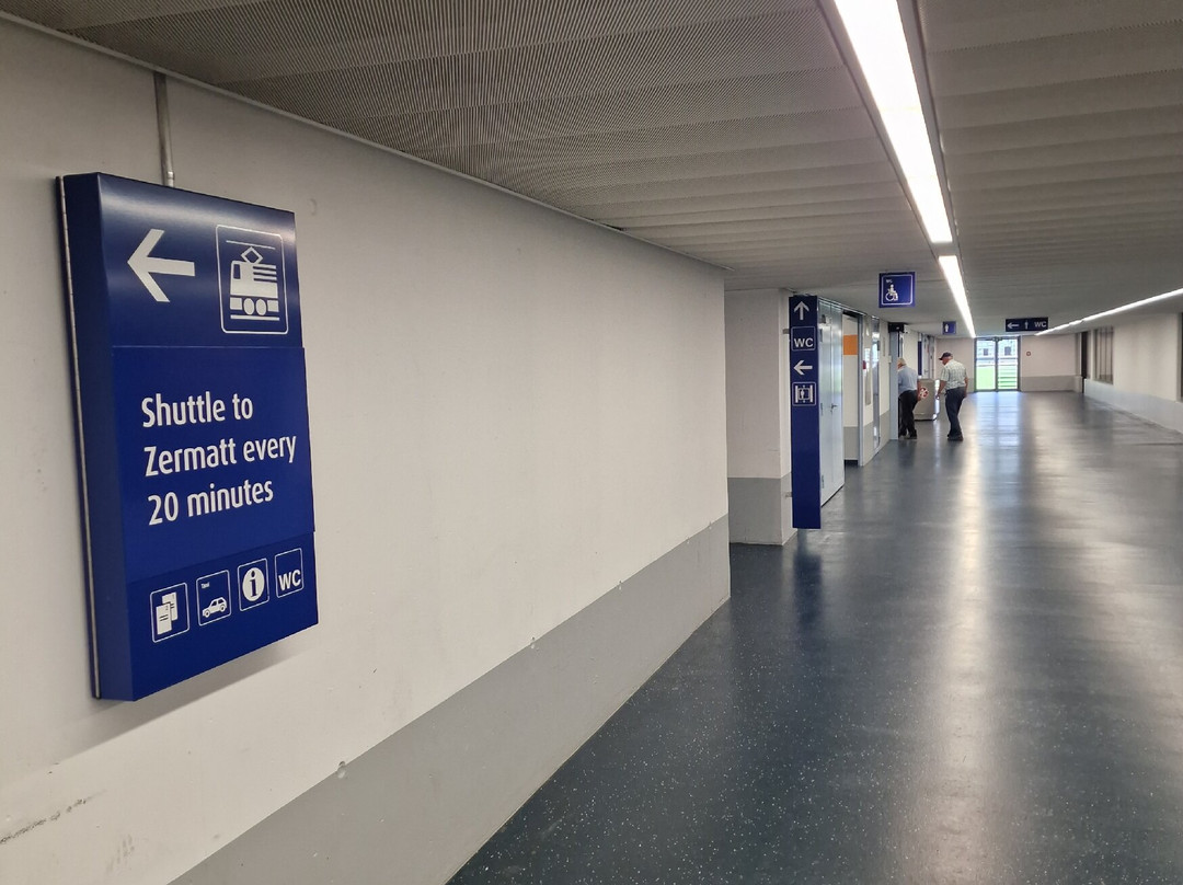 Matterhorn Terminal Täsch-塔什必去景点