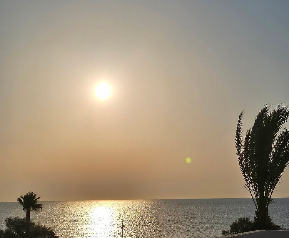 艾尔庞塔佐III酒店主图