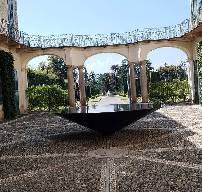 Villa e Collezione Panza-瓦雷泽必去景点