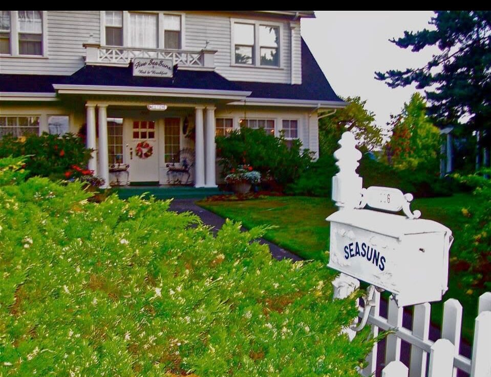 Five SeaSuns Bed and Breakfast-浴室