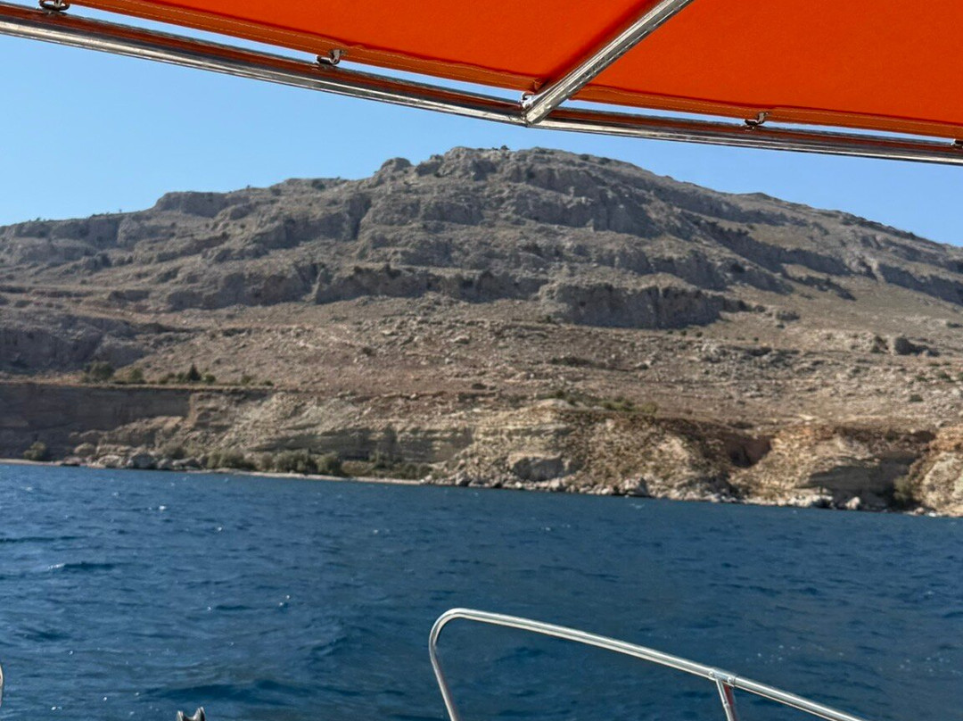 Yamas Boat Stegna-Stegna必去景点