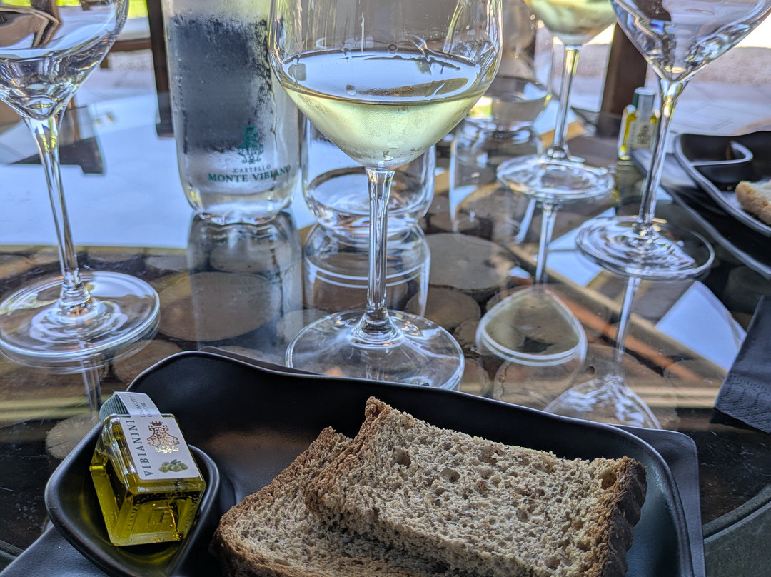 Castello Monte Vibiano Vecchio-Mercatello必去景点