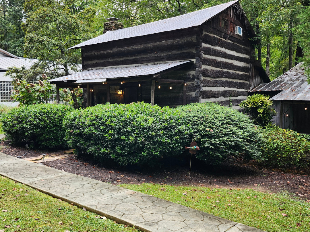 Pilot Knob Inn主图