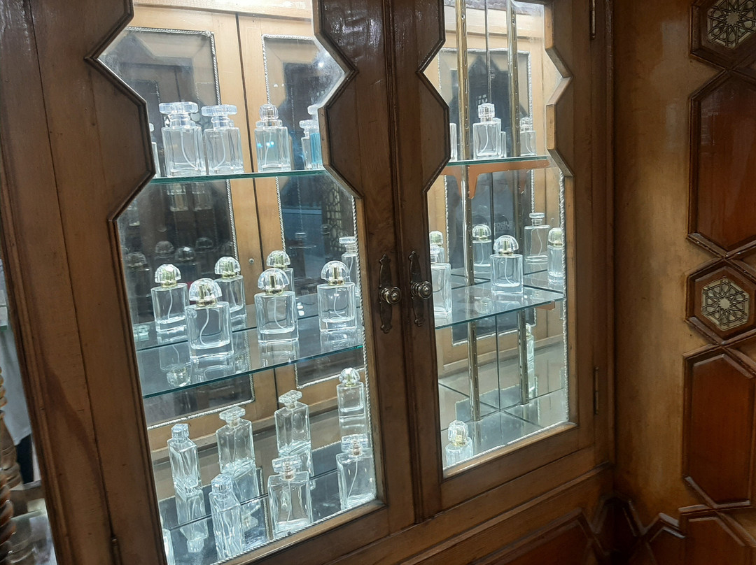 Cleopatra Palace Perfume Giza-吉萨必去景点