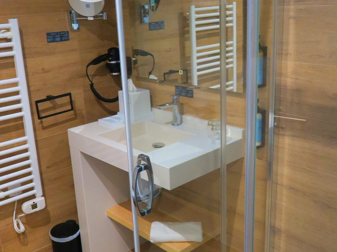 温泉大酒店主图