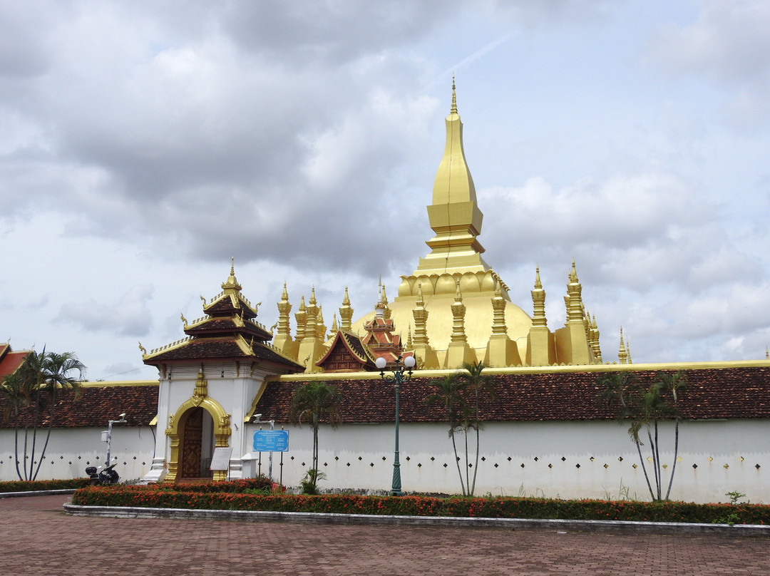 Pha That Luang-万象必去景点