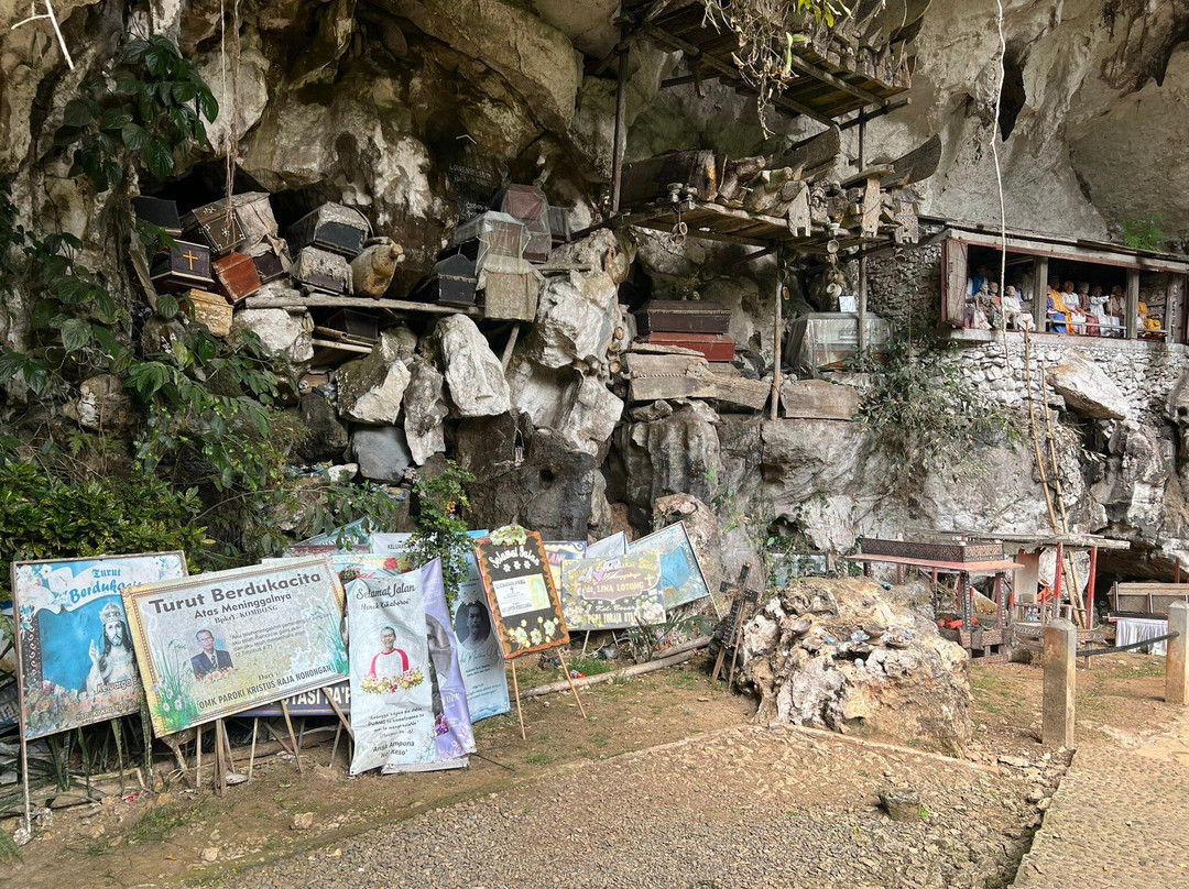 Londa Burial Caves-兰特包必去景点