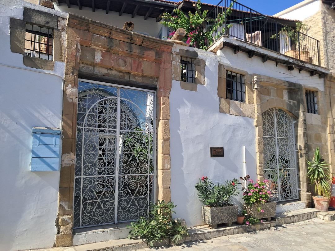 Stratos ArtDeco House主图