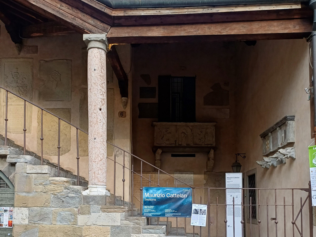 Palazzo del Podestà-贝加莫必去景点