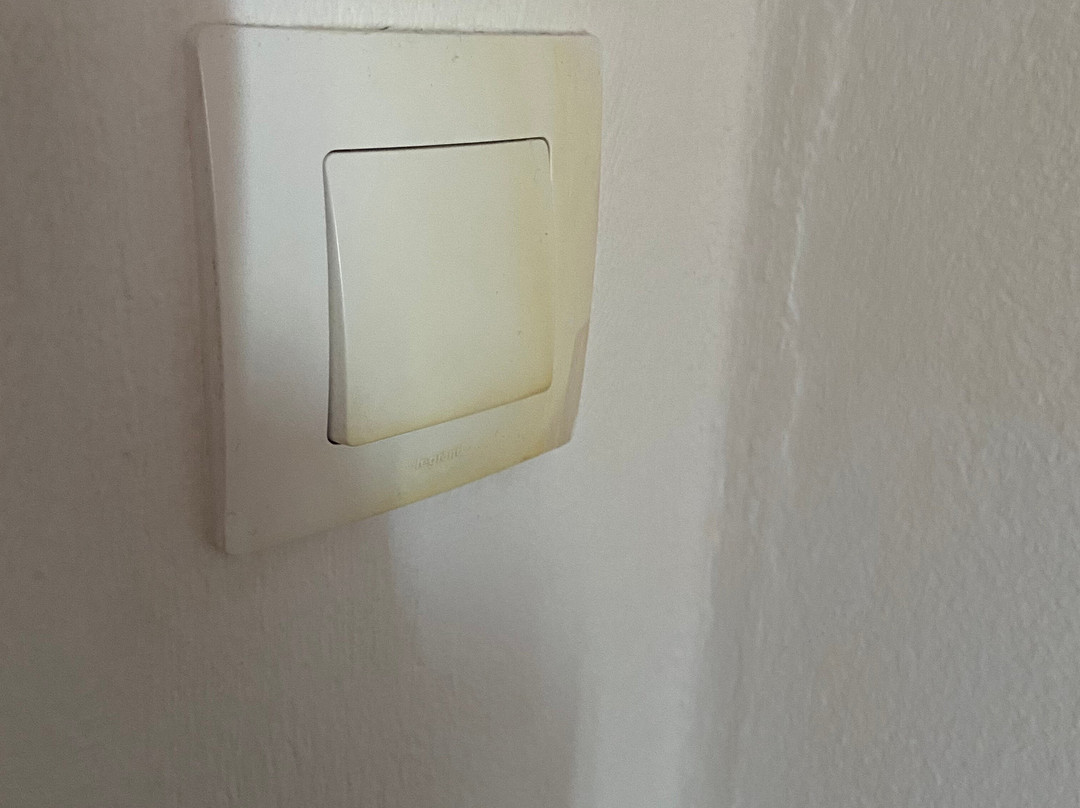 Ariana Apartments主图