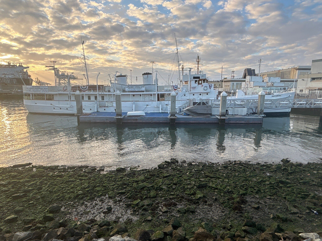 USS Potomac-奥克兰必去景点