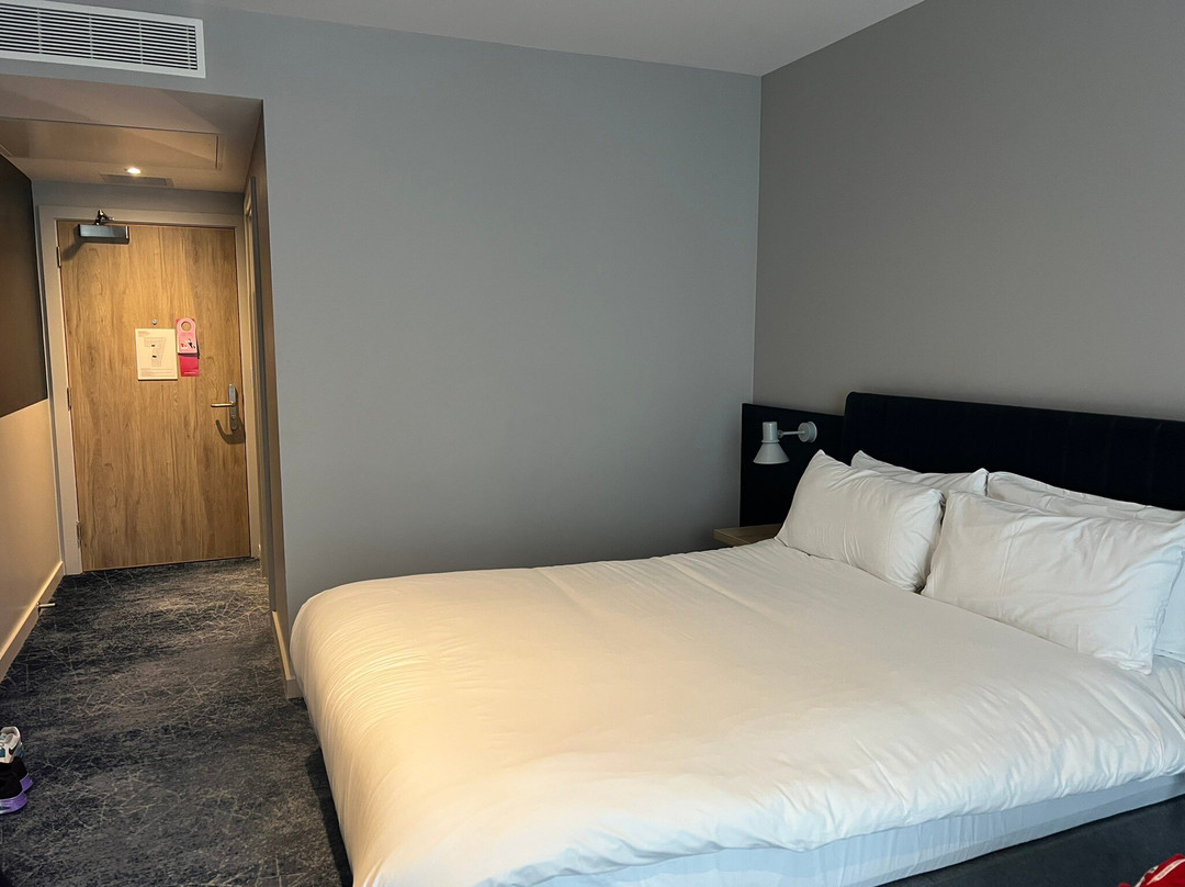 Leonardo Hotel Bristol City主图