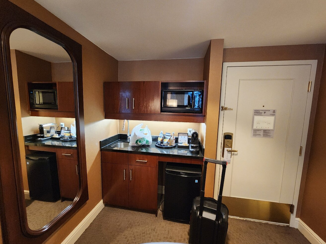 Sheraton Suites Calgary Eau Claire主图