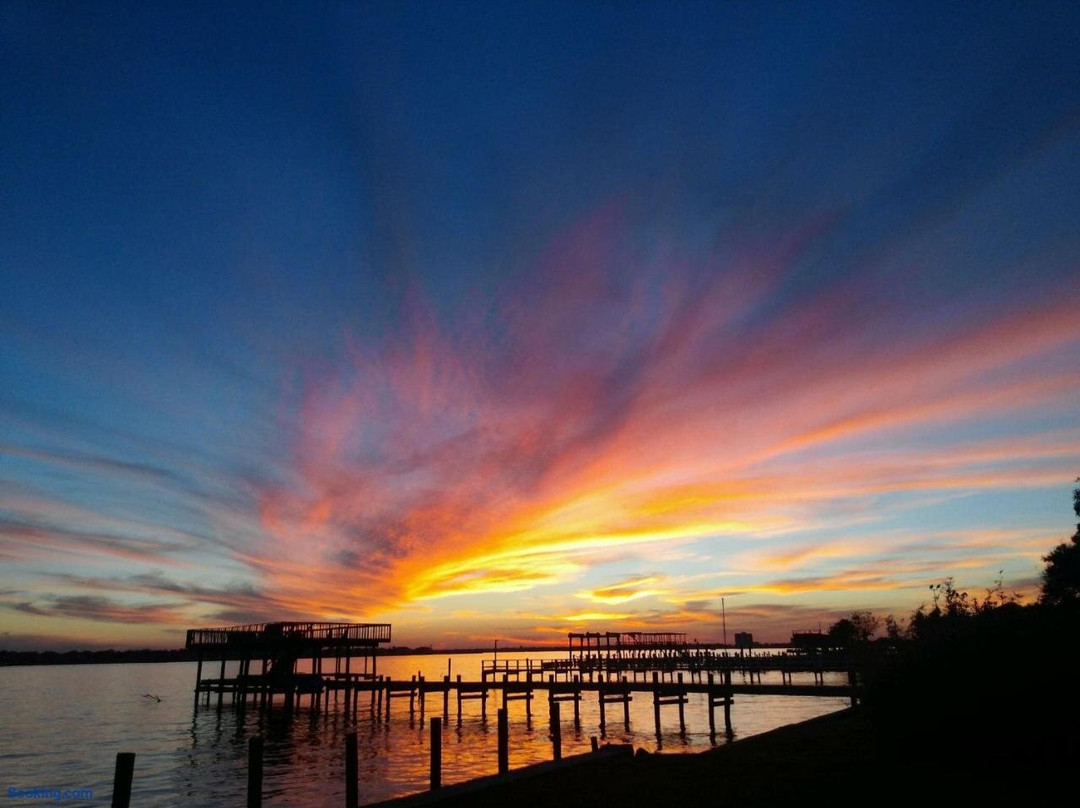 The Lakehouse On Clear Lake