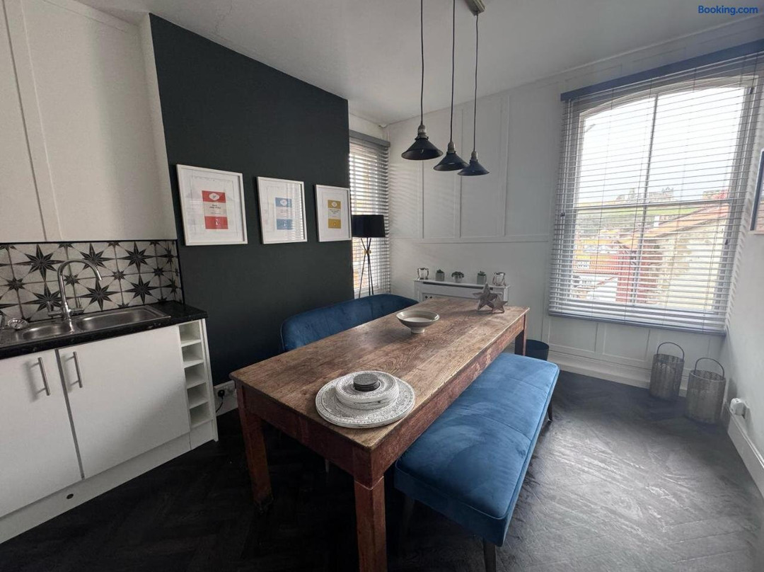 Botanicals Town House