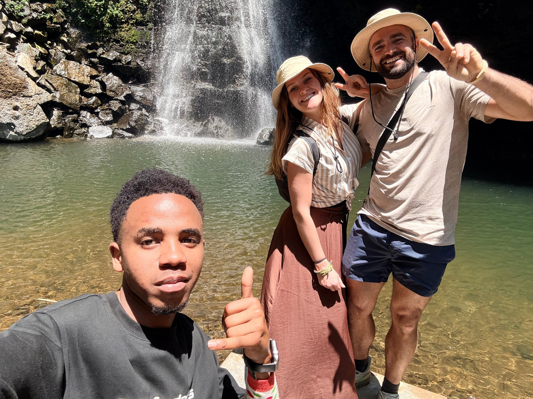 Mangalia Waterfalls-阿鲁沙必去景点