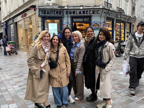 Tours With Valeria-巴黎必去景点