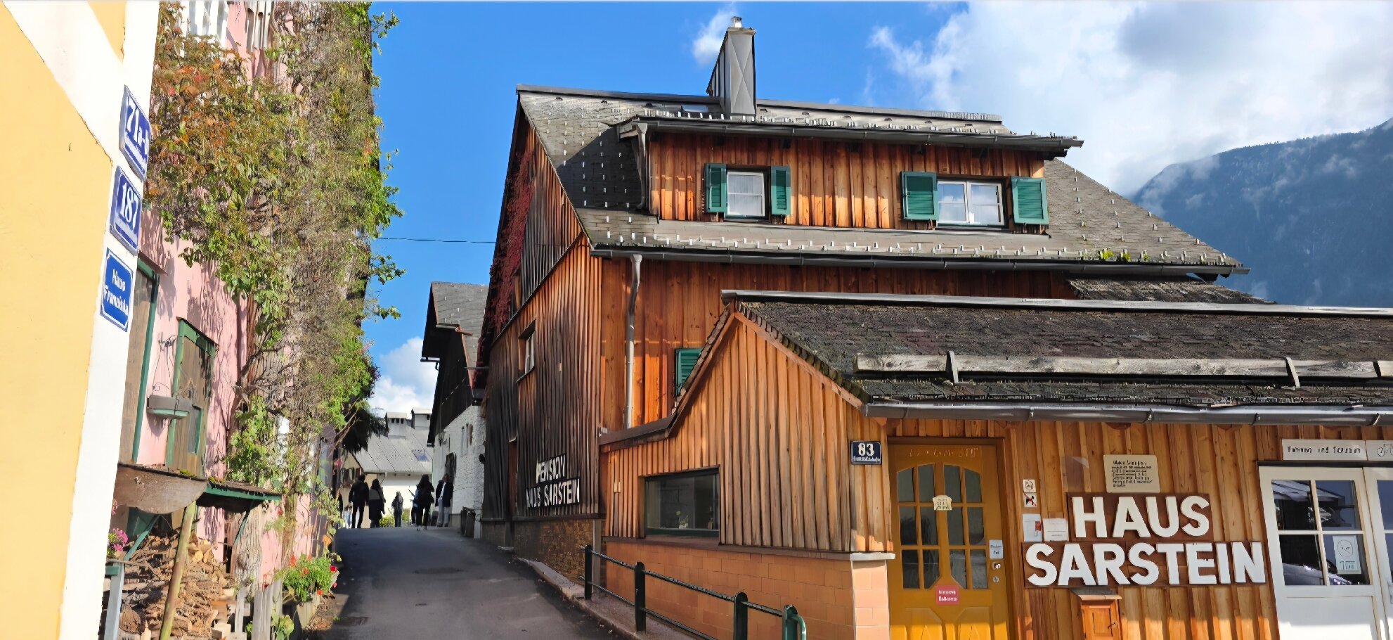 萨里斯特因旅馆-官方