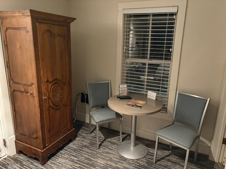 The Harbor House Inn主图